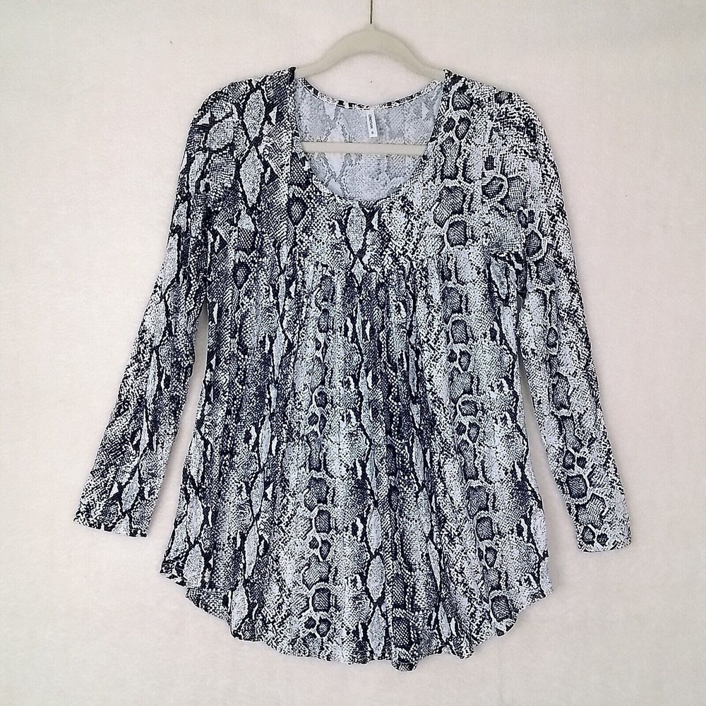 Longyuan Long Sleeve Peasant Style Tunic Size Small in Gray White‎ Snake Print